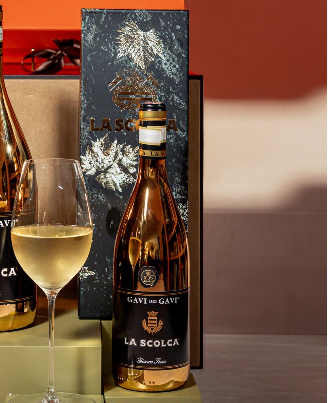 The Scolca 'Black Label' Wine Gift Hamper