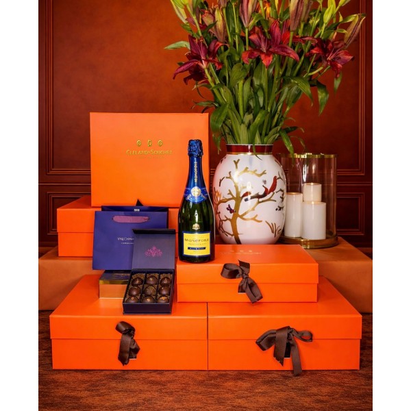 Pommery & Valchikovsky Gift Set
