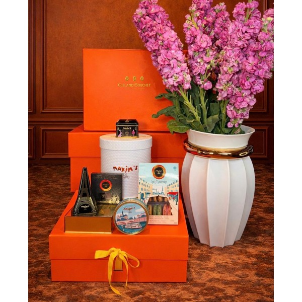 Maxims De Paris Est Une Fete Gift Hamper