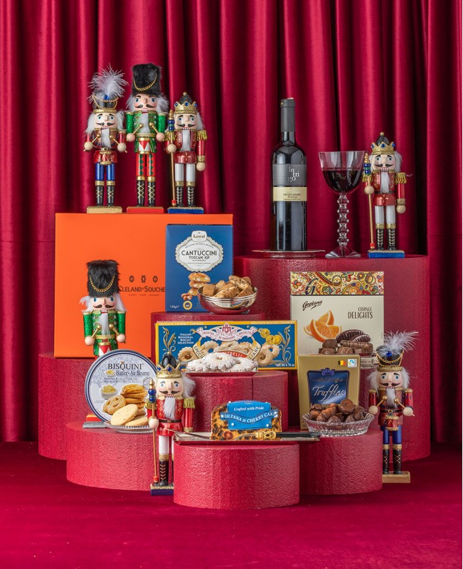 The Yuletide Gift Hamper